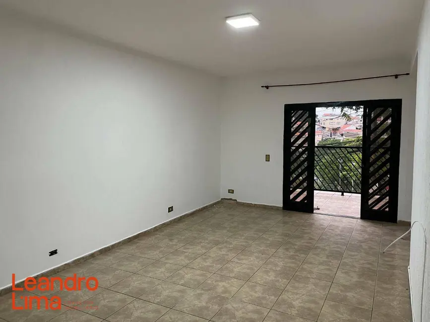 Foto 3 de Casa com 3 quartos para alugar, 125m2 em Jardim Rosa de Franca, Guarulhos - SP