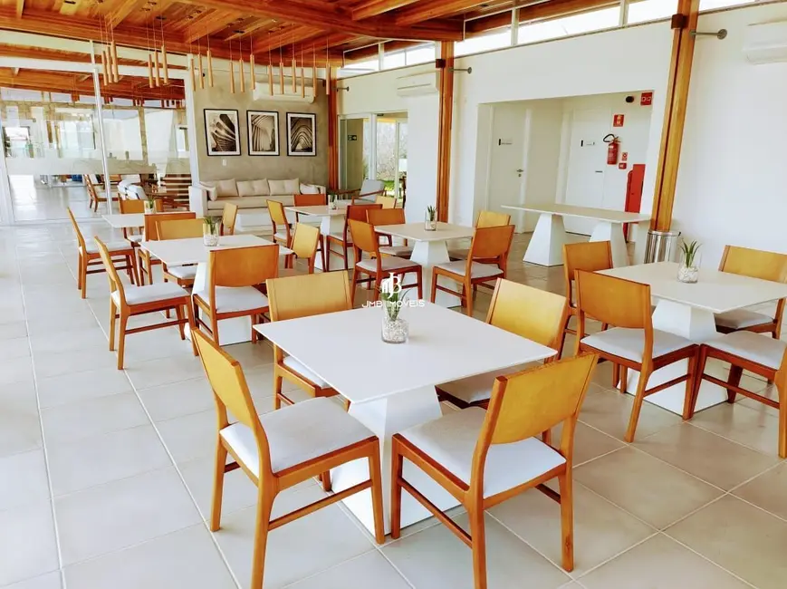 Foto 5 de Terreno / Lote à venda, 461m2 em Eusebio - CE