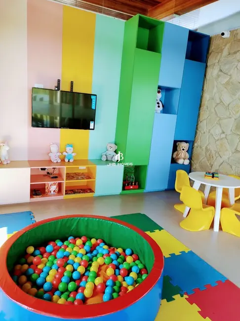 Foto 9 de Terreno / Lote à venda, 461m2 em Eusebio - CE