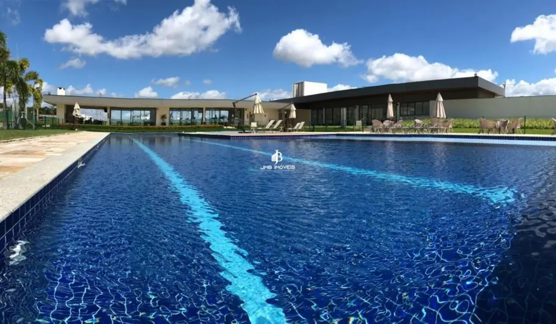 Foto 1 de Terreno / Lote à venda, 351m2 em Eusebio - CE