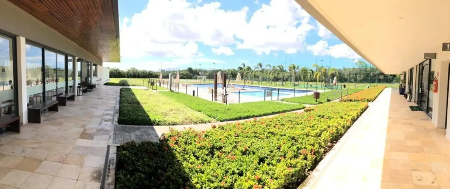 Foto 3 de Terreno / Lote à venda, 351m2 em Eusebio - CE