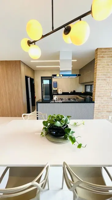 Casa de Condomínio com 5 quartos à venda, 260m2 em Eusebio - CE - imagem 3 Foto 3 de Casa de Condomínio com 5 quartos à venda, 260m2 em Eusebio - CE