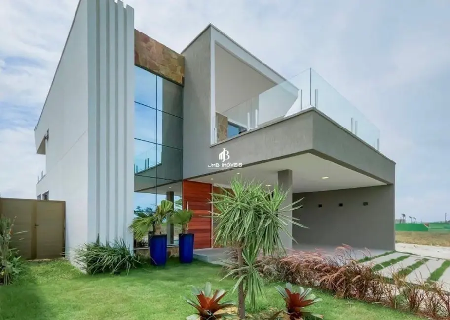 Casa de Condomínio com 3 quartos à venda, 200m2 em Eusebio - CE - imagem 1 Foto 1 de Casa de Condomínio com 3 quartos à venda, 200m2 em Eusebio - CE