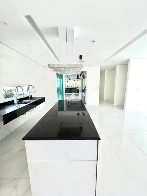 Foto 6 de Casa de Condomínio com 5 quartos à venda, 341m2 em Eusebio - CE