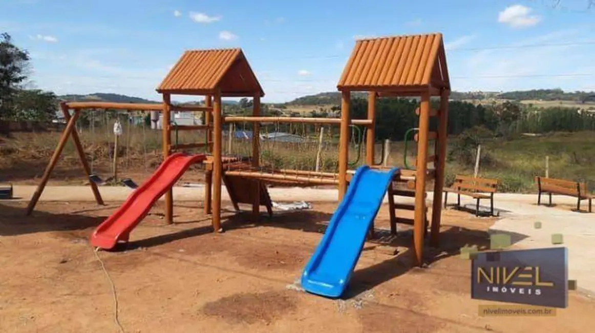Foto 6 de Terreno / Lote à venda, 252m2 em Anicuns - GO