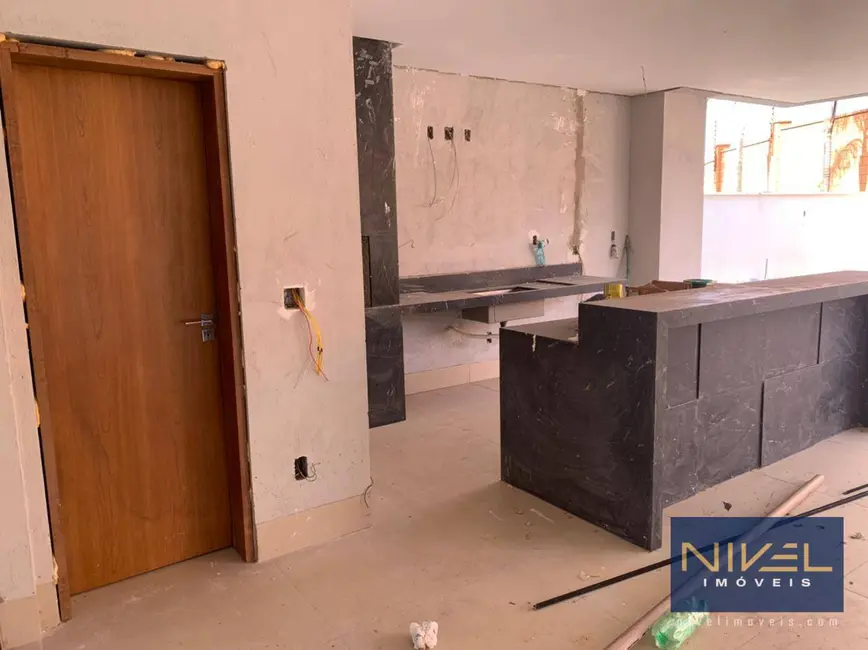 Foto 5 de Sobrado com 4 quartos à venda, 750m2 em Residencial Alphaville Flamboyant, Goiania - GO