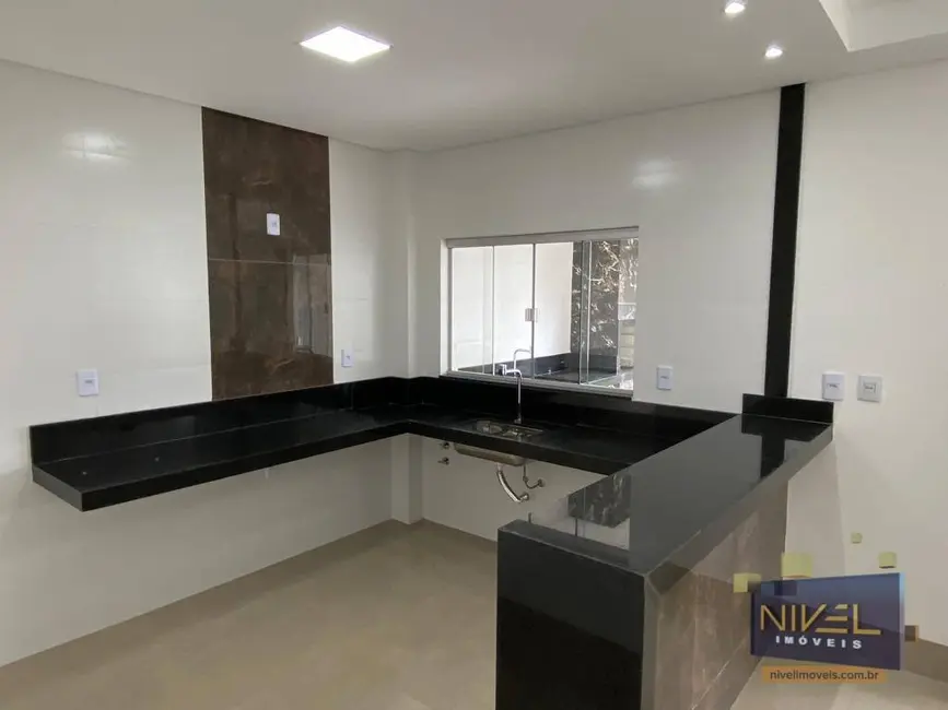 Sobrado com 3 quartos à venda, 126m2 em Jardim Europa, Goiania - GO - imagem 5 Foto 5 de Sobrado com 3 quartos à venda, 126m2 em Jardim Europa, Goiania - GO