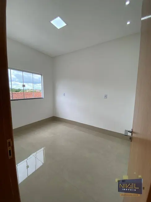 Sobrado com 3 quartos à venda, 126m2 em Jardim Europa, Goiania - GO - imagem 3 Foto 3 de Sobrado com 3 quartos à venda, 126m2 em Jardim Europa, Goiania - GO