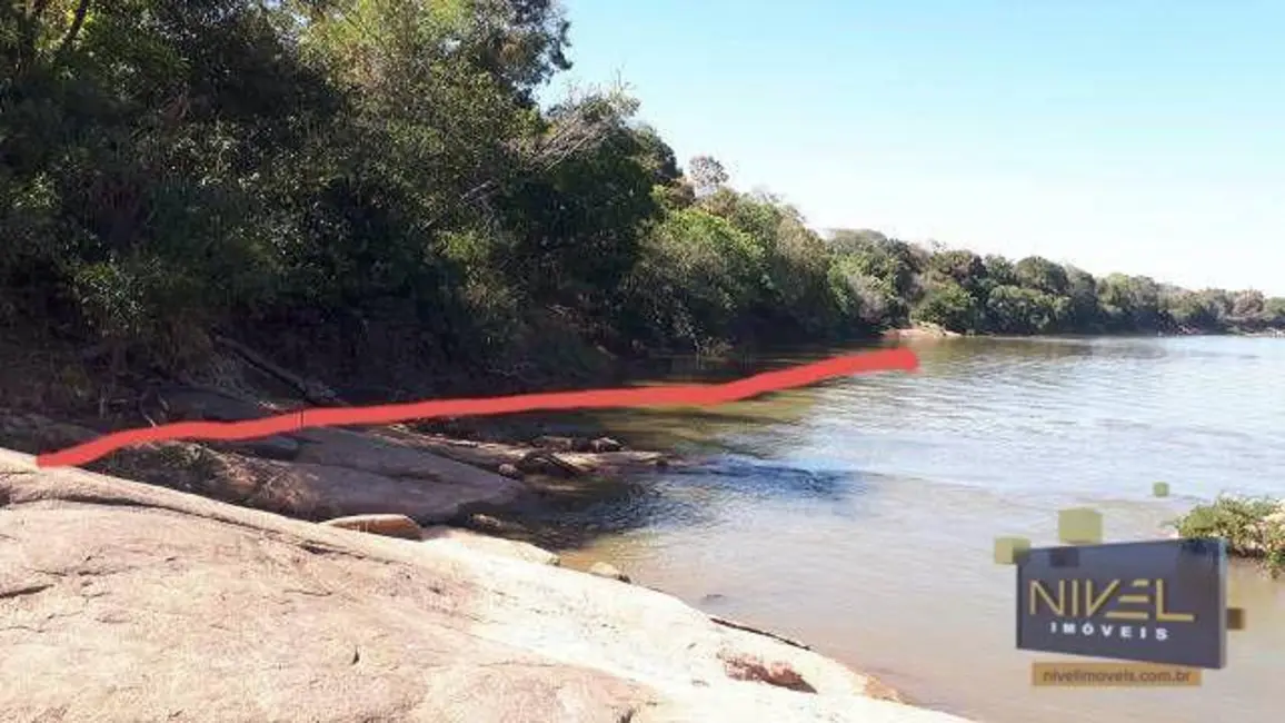 Foto 6 de Chácara com 3 quartos à venda, 6500m2 em Aruana - GO