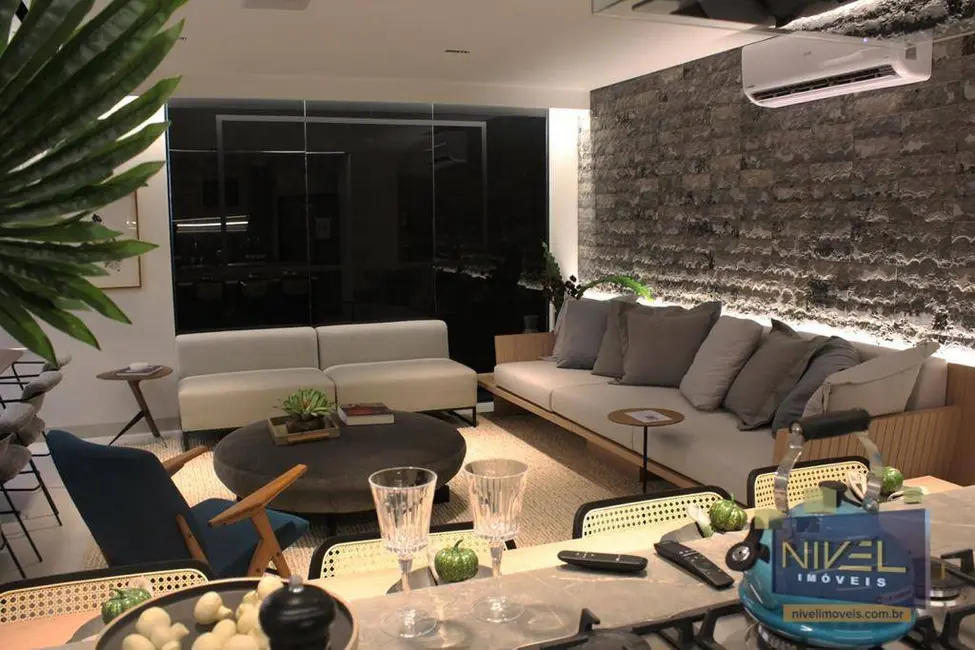Foto 2 de Apartamento com 3 quartos à venda, 120m2 em Setor Bueno, Goiania - GO