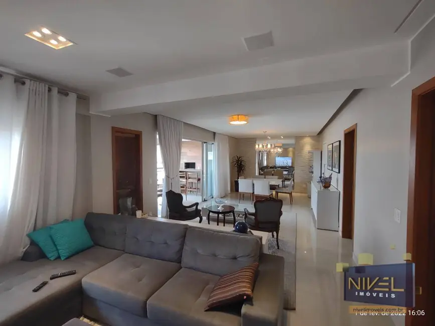 Apartamento com 3 quartos à venda, 160m2 em Setor Bueno, Goiania - GO - imagem 1 Foto 1 de Apartamento com 3 quartos à venda, 160m2 em Setor Bueno, Goiania - GO
