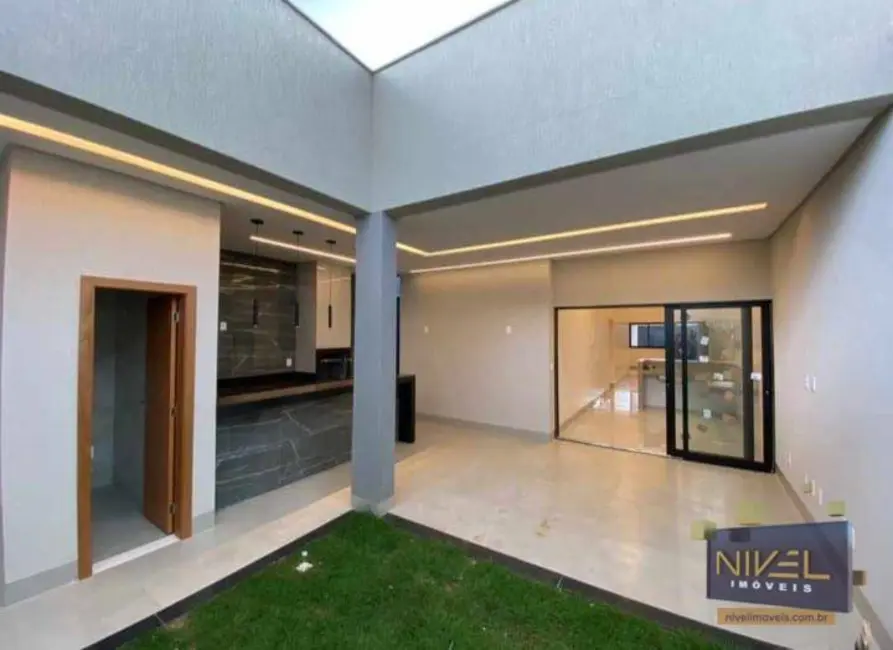 Foto 8 de Casa com 3 quartos à venda, 210m2 em Jardim Atlântico, Goiania - GO