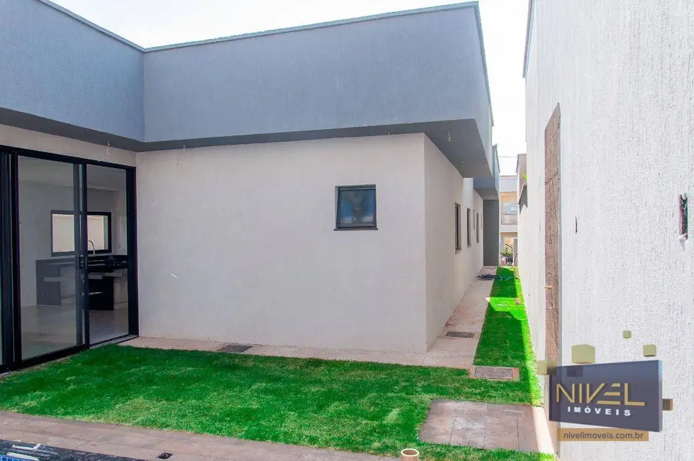 Foto 3 de Casa de Condomínio com 4 quartos à venda, 360m2 em Senador Canedo - GO