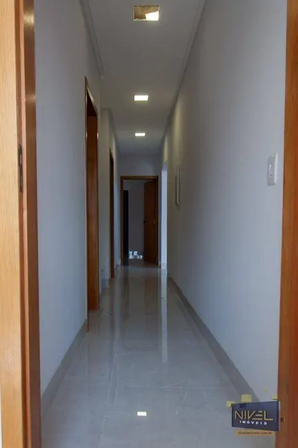 Foto 6 de Casa de Condomínio com 4 quartos à venda, 360m2 em Senador Canedo - GO
