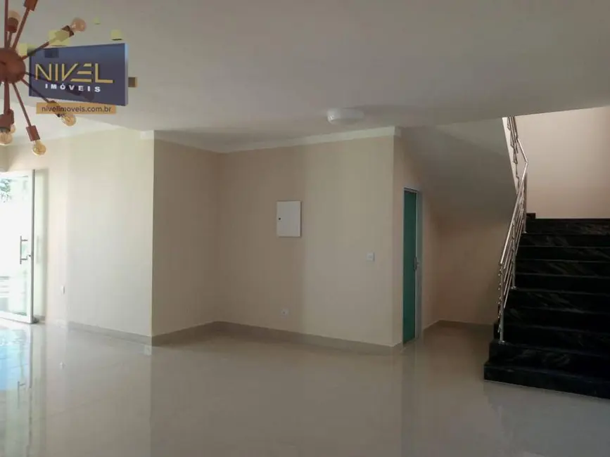 Foto 6 de Sobrado com 5 quartos à venda, 435m2 em Setor Sol Nascente, Goiania - GO