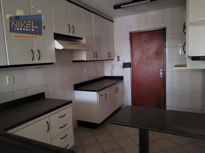 Apartamento com 3 quartos à venda, 107m2 em Jardim América, Goiania - GO - imagem 4 Foto 4 de Apartamento com 3 quartos à venda, 107m2 em Jardim América, Goiania - GO