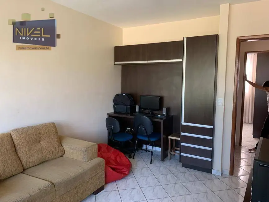 Sobrado com 4 quartos à venda, 153m2 em Jardim América, Goiania - GO - imagem 6 Foto 6 de Sobrado com 4 quartos à venda, 153m2 em Jardim América, Goiania - GO