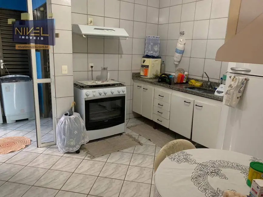 Sobrado com 4 quartos à venda, 153m2 em Jardim América, Goiania - GO - imagem 8 Foto 8 de Sobrado com 4 quartos à venda, 153m2 em Jardim América, Goiania - GO