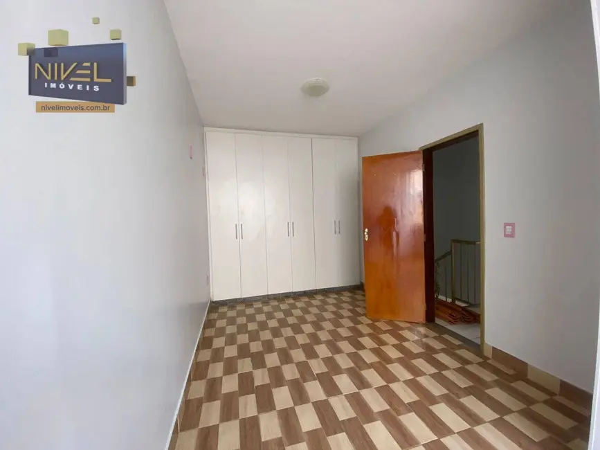 Sobrado com 3 quartos à venda, 250m2 em Parque Amazônia, Goiania - GO - imagem 7 Foto 7 de Sobrado com 3 quartos à venda, 250m2 em Parque Amazônia, Goiania - GO