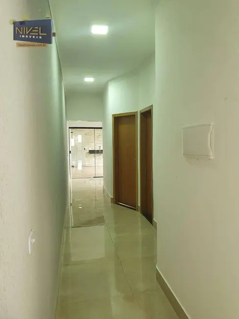 Foto 3 de Casa com 3 quartos à venda, 195m2 em Trindade - GO