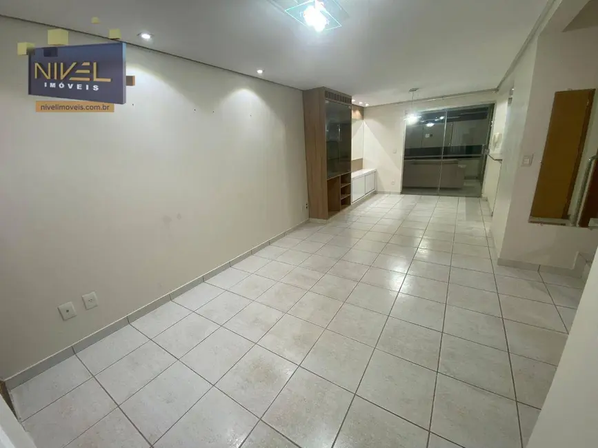 Sobrado com 3 quartos à venda, 166m2 em Jardim Imperial, Aparecida De Goiania - GO - imagem 6 Foto 6 de Sobrado com 3 quartos à venda, 166m2 em Jardim Imperial, Aparecida De Goiania - GO