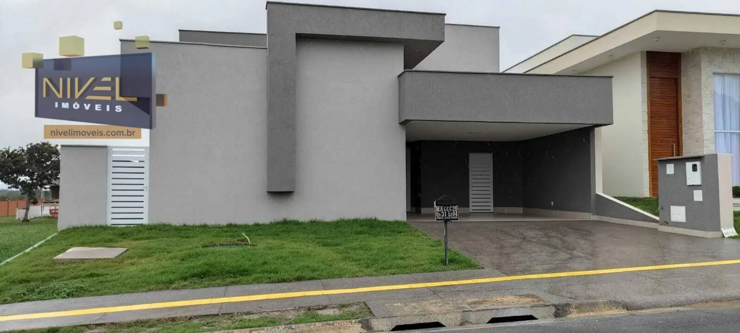 Casa de Condomínio com 4 quartos à venda, 434m2 em Goiania - GO - imagem 2 Foto 2 de Casa de Condomínio com 4 quartos à venda, 434m2 em Goiania - GO