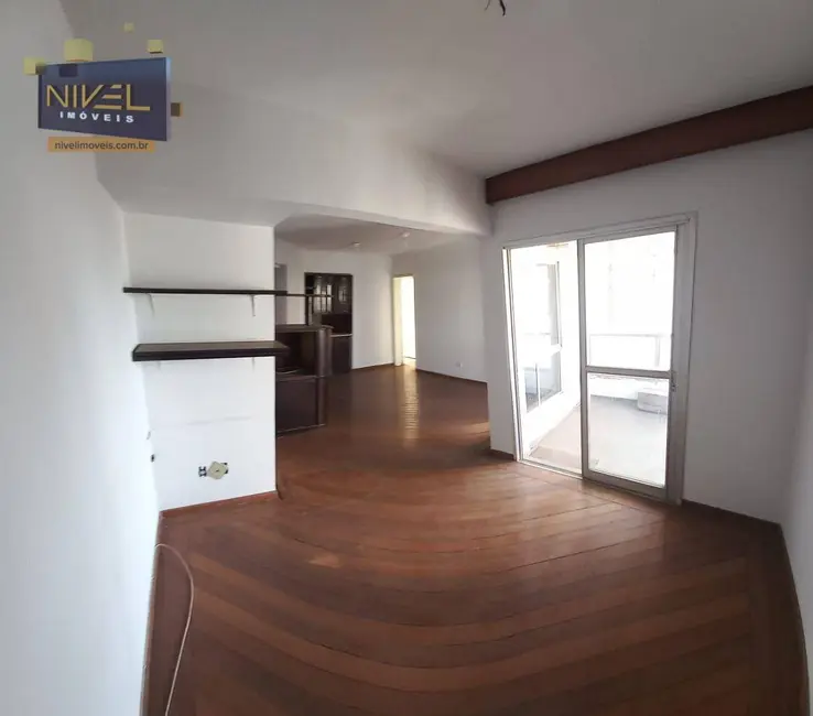 Apartamento com 3 quartos à venda, 109m2 em Setor Oeste, Goiania - GO - imagem 3 Foto 3 de Apartamento com 3 quartos à venda, 109m2 em Setor Oeste, Goiania - GO