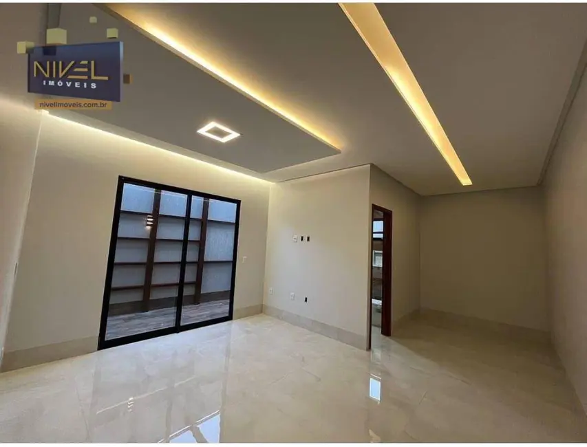 Casa com 4 quartos à venda, 380m2 em Parque Amazônia, Goiania - GO - imagem 4 Foto 4 de Casa com 4 quartos à venda, 380m2 em Parque Amazônia, Goiania - GO