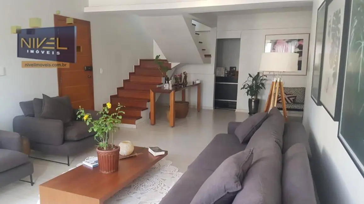 Foto 1 de Cobertura com 3 quartos à venda, 275m2 em Setor Bueno, Goiania - GO