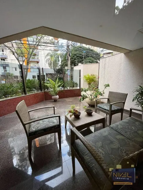 Apartamento com 3 quartos à venda, 199m2 em Setor Bueno, Goiania - GO - imagem 3 Foto 3 de Apartamento com 3 quartos à venda, 199m2 em Setor Bueno, Goiania - GO