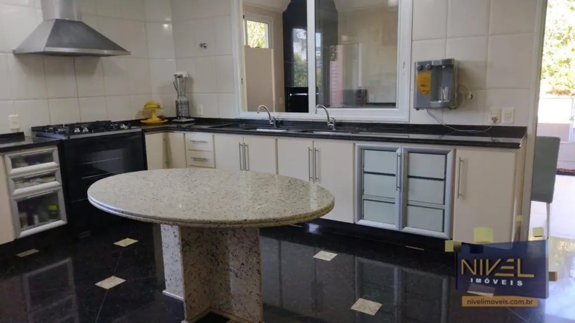 Foto 6 de Sobrado com 4 quartos à venda, 1250m2 em Residencial Aldeia do Vale, Goiania - GO