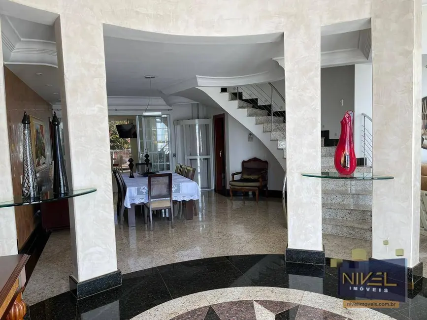 Foto 4 de Sobrado com 4 quartos à venda, 1250m2 em Residencial Aldeia do Vale, Goiania - GO