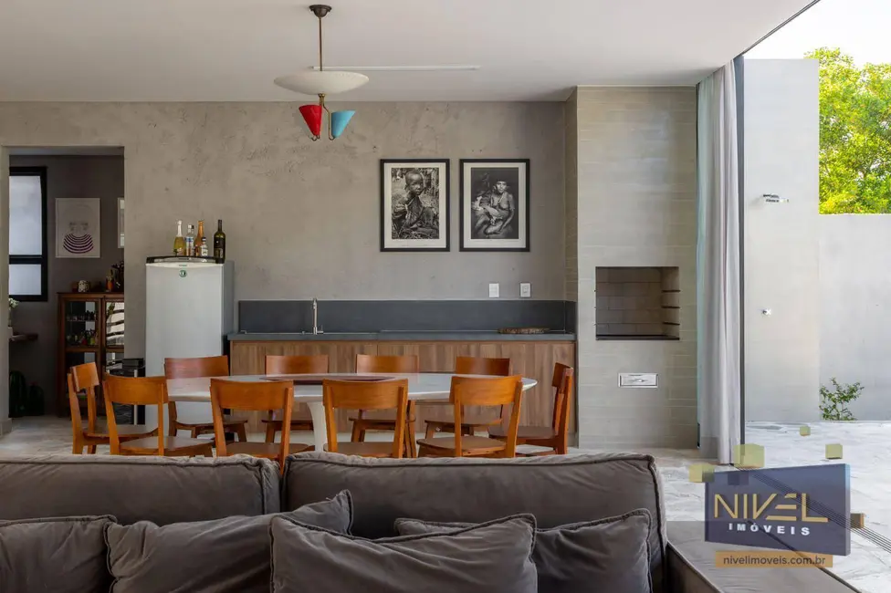 Casa de Condomínio com 4 quartos à venda, 1250m2 em Residencial Goiânia Golfe Clube, Goiania - GO - imagem 5 Foto 5 de Casa de Condomínio com 4 quartos à venda, 1250m2 em Residencial Goiânia Golfe Clube, Goiania - GO