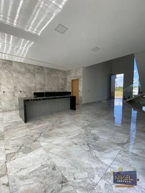 Sobrado com 3 quartos à venda, 307m2 em Senador Canedo - GO - imagem 6 Foto 6 de Sobrado com 3 quartos à venda, 307m2 em Senador Canedo - GO