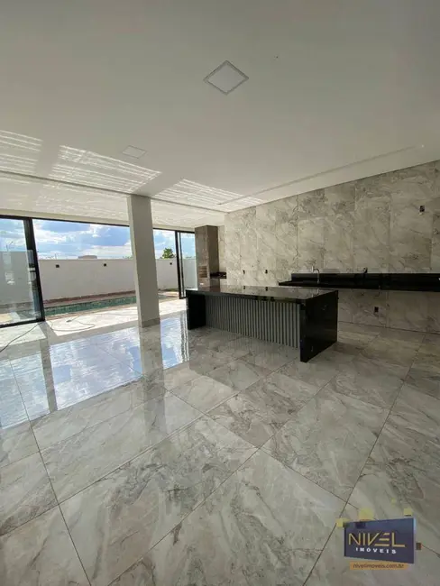 Sobrado com 3 quartos à venda, 307m2 em Senador Canedo - GO - imagem 9 Foto 9 de Sobrado com 3 quartos à venda, 307m2 em Senador Canedo - GO