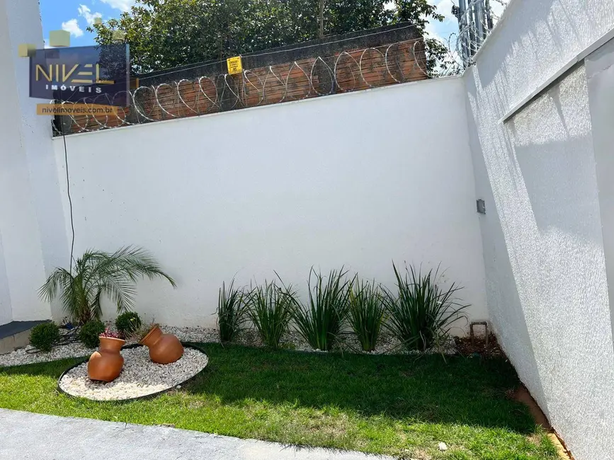 Foto 3 de Casa com 3 quartos à venda, 190m2 em Jardim Novo Mundo, Goiania - GO