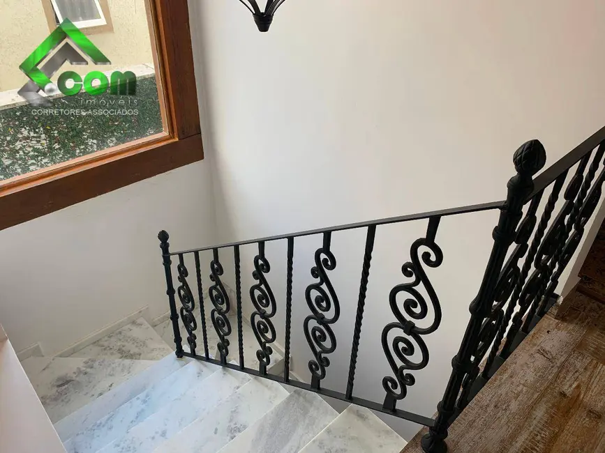 Foto 9 de Casa de Condomínio com 4 quartos à venda, 300m2 em Chácaras Maringá, Atibaia - SP