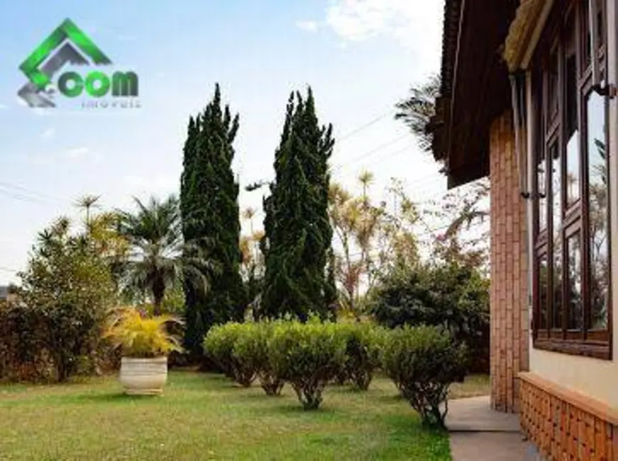 Casa com 5 quartos à venda, 1366m2 em Atibaia - SP - imagem 7 Foto 7 de Casa com 5 quartos à venda, 1366m2 em Atibaia - SP