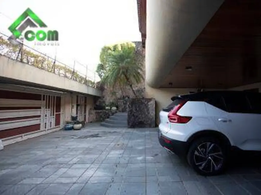 Casa com 5 quartos à venda, 1366m2 em Atibaia - SP - imagem 9 Foto 9 de Casa com 5 quartos à venda, 1366m2 em Atibaia - SP