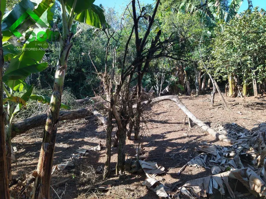Foto 6 de Chácara com 3 quartos à venda, 1620m2 em Jardim Estância Brasil, Atibaia - SP