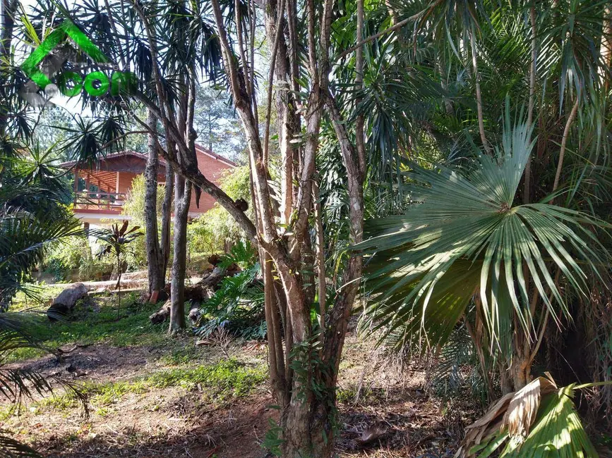 Foto 3 de Chácara com 3 quartos à venda, 1620m2 em Jardim Estância Brasil, Atibaia - SP