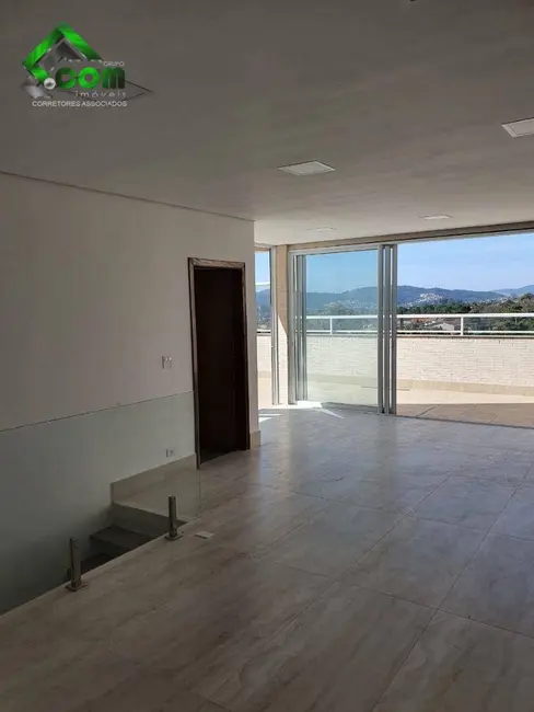 Foto 4 de Cobertura com 3 quartos à venda, 370m2 em Atibaia - SP