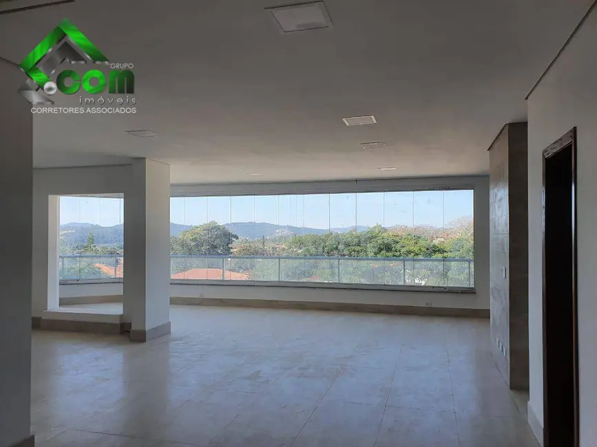 Foto 2 de Cobertura com 3 quartos à venda, 370m2 em Atibaia - SP