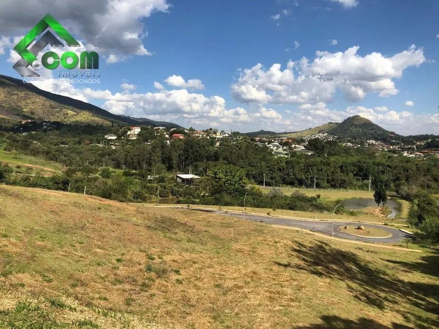 Foto 1 de Terreno / Lote à venda, 720m2 em Atibaia - SP