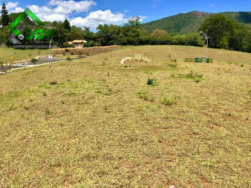 Foto 2 de Terreno / Lote à venda, 1051m2 em Atibaia - SP