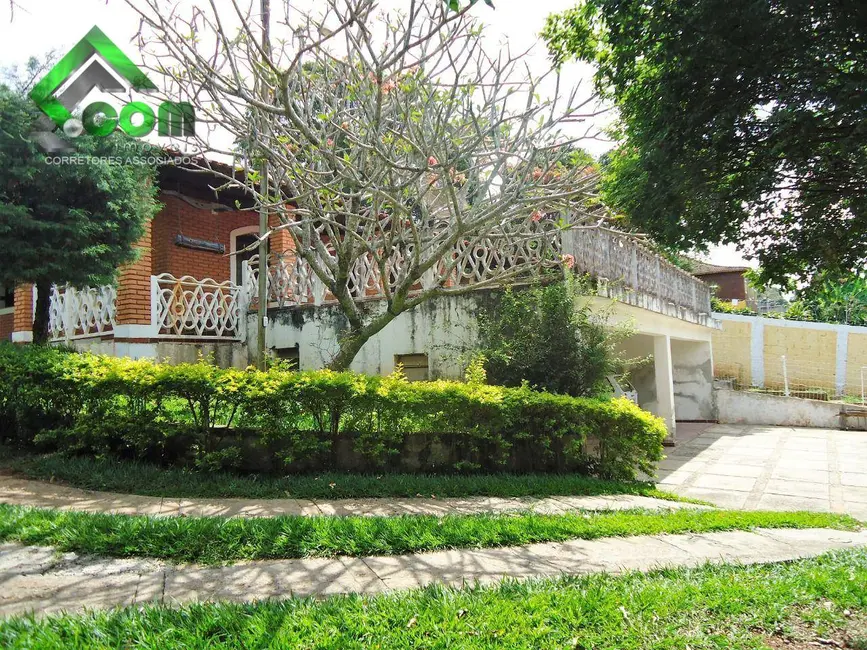 Foto 9 de Chácara com 3 quartos à venda, 2040m2 em Jardim Estância Brasil, Atibaia - SP