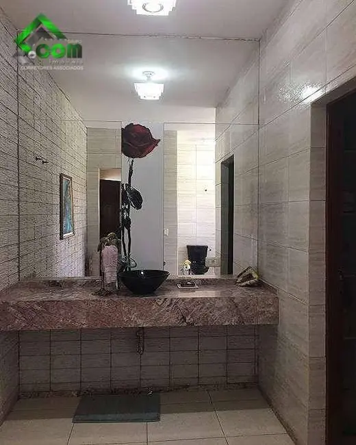 Foto 8 de Chácara com 3 quartos à venda, 1000m2 em Jardim Estância Brasil, Atibaia - SP