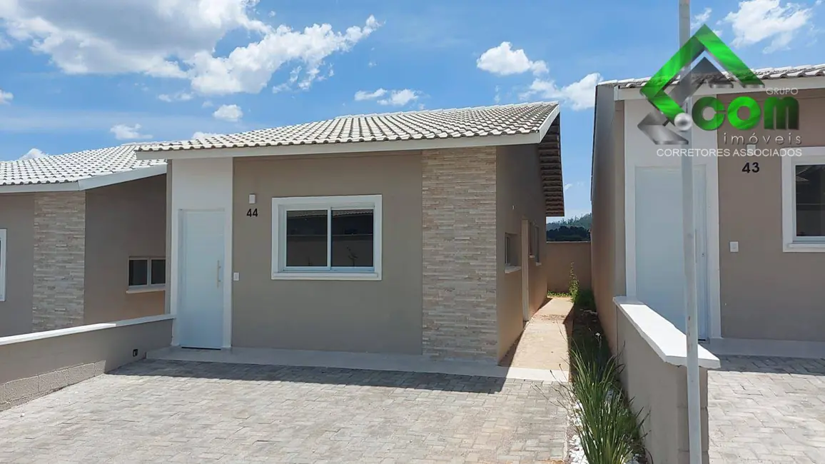 Foto 3 de Casa de Condomínio com 2 quartos à venda, 125m2 em Bom Jesus Dos Perdoes - SP