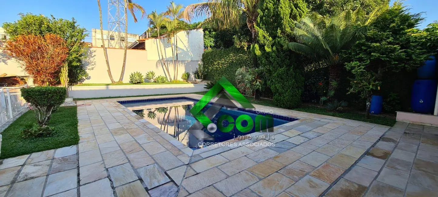 Foto 3 de Casa com 3 quartos à venda, 758m2 em Jardim Paulista, Atibaia - SP