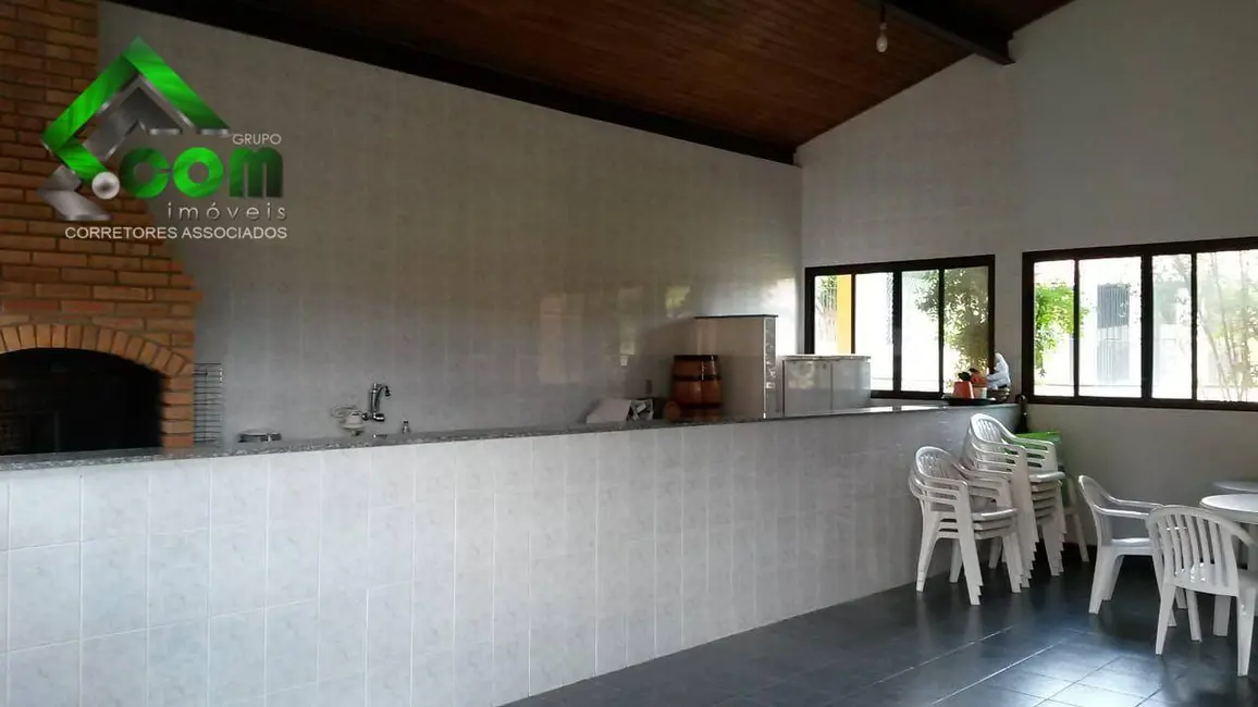 Foto 2 de Chácara com 6 quartos à venda, 2500m2 em Bom Jesus Dos Perdoes - SP